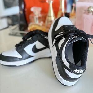 Nike Dunk Low Athletic Shoes